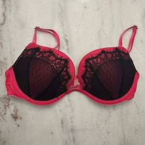 Victorias Secret Lace Push up Bra